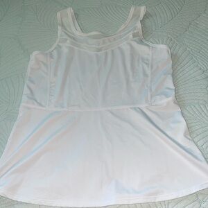 Women’s white tennis top TAIL Brooklyn tank top size medium